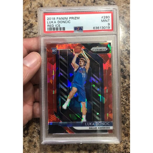 2018 Panini Prizm #280 Luka Doncic Ruby Ice Prizm Rookie RC PSA 9 MINT - Picture 4 of 4